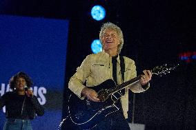 John Bon Jovi Performs At Vote for Freedom Rally - Detroit