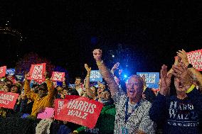 John Bon Jovi Performs At Vote for Freedom Rally - Detroit