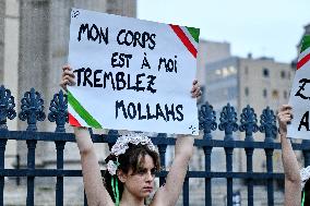 Rally In Support Of Student Ahou Daryaei And Iranian Women - Paris