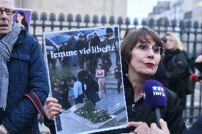 Rally In Support Of Student Ahou Daryaei And Iranian Women - Paris