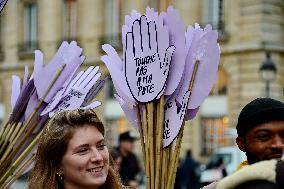 Rally In Support Of Student Ahou Daryaei And Iranian Women - Paris