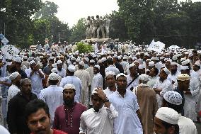 Muslim Devotees Rally In Dhaka.