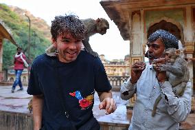 Tourists At Shrine Galta Ji Temple In Jaipur