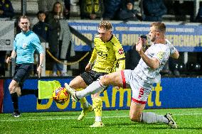 Burton Albion v Crawley Town - Sky Bet League 1