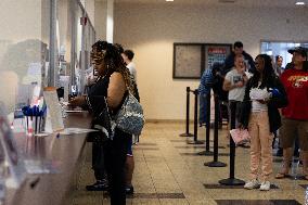 California Residents Register To Vote, And Vote, On Election Day, At The Sacramento County Voter Registration And Elections Offi