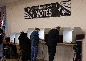 California Residents Register To Vote, And Vote, On Election Day, At The Sacramento County Voter Registration And Elections Offi