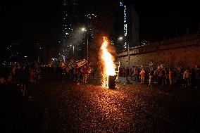 Protest Erupts After Netanyahu Fires Gallant - Tel Aviv