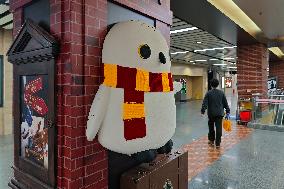 Harry Potter Themed Installations at Subway in Shanghai