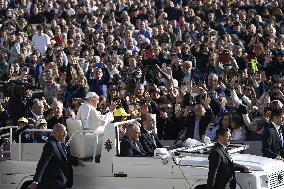 Pope Francis Wednesday Audience - Vatican