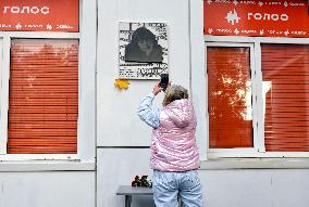 Memorial plaque to Kira Muratova unveiled on Odesa Film Studio building