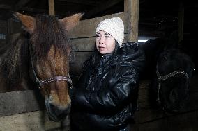 Hospital for sick horses opens at Dnipro animal shelter