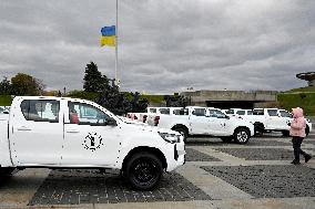 Lithuania donates equipment to Ukraine as part of Demining Coalition effort in Kyiv