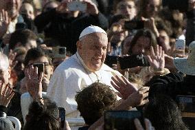 Pope Francis at St. Peter's Square - Vatican