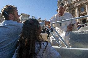 Pope Francis at St. Peter's Square - Vatican