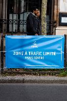 Limited Traffic Zone sign - Paris