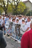 Silent March in tribute to Nicolas Dumas - Romans-sur-Isere