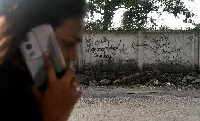 Wall Graffiti In Mumbai