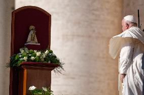 Pope Francis Attends The Weekly General Audience At St Peter's Square