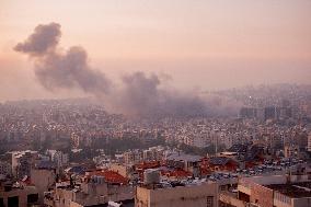 Massive Israeli Airstrikes Hit Southern Suburbs - Beirut