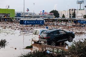 At Least 89 People Remain Missing After Floods - Eastern Spain