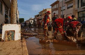 At Least 89 People Remain Missing After Floods - Eastern Spain