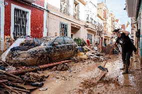 At Least 89 People Remain Missing After Floods - Eastern Spain