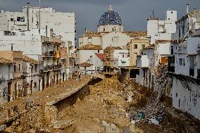 At Least 89 People Remain Missing After Floods - Eastern Spain