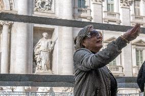 Trevi Fountain Closed For Restoration - Rome