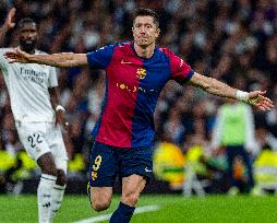 La Liga - Real Madrid v Barcelona