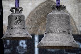 Notre-Dame Welcomes Three New Bells - Paris