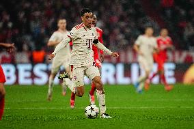 Bayern Munich v Benfica - UEFA Champions League 2024/25 League Phase MD4