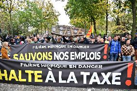 Demonstration Of The Horse-Racing Industry - Paris