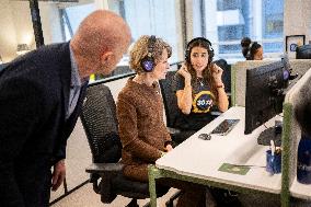 Education Minister Genetet Visits The 30 18 Call Center - Paris