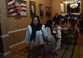 Travel To The White House Replica In Indonesia