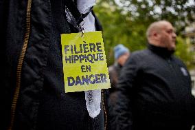 Protesters Rally in Paris Against Betting Tax Hike Impacting Horse Racing