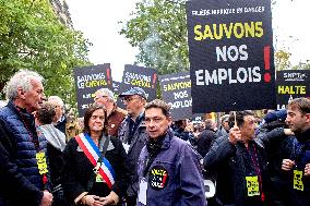 Protesters Rally in Paris Against Betting Tax Hike Impacting Horse Racing