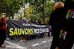 Protesters Rally in Paris Against Betting Tax Hike Impacting Horse Racing