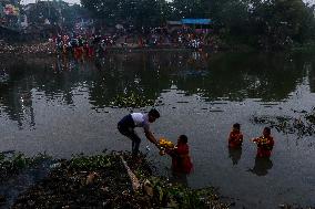 Chhath Puja Celebration In India : 2024