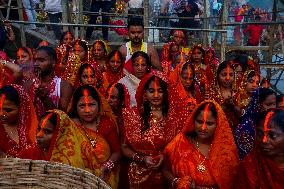 Chhath Puja Celebration In India : 2024