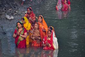 Chhath Puja Celebration In India : 2024