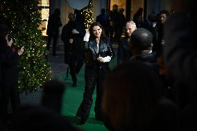 Juliette Binoche Inaugurates The Printemps Window Displays - Paris