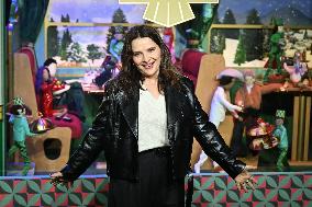 Juliette Binoche Inaugurates The Printemps Window Displays - Paris