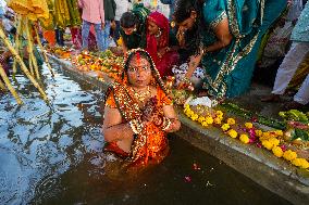 Chhath Puja In Ahmedabad