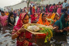 Chhath Puja In Ahmedabad