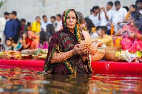 Chhath Puja In Ahmedabad