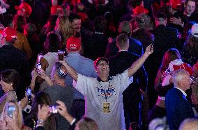 Trump Delivers Victory Speech - West Palm Beach