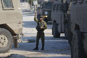 Israel Storms Tulkarm Camp - West Bank