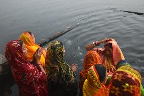 Chhath Puja In Kolkata, India