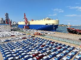 Vehicles Export in Lianyungang Port