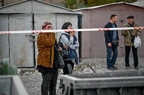 Russian guided bomb hits Zaporizhzhia apartment block